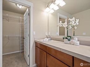18213 36th Avenue SE, Bothell WA 98012
