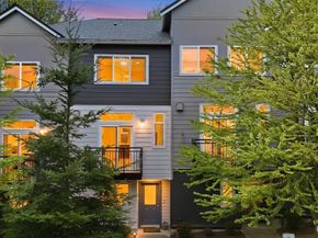2225 NW Moraine Place, Issaquah WA 98027