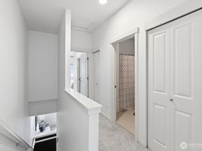 2225 NW Moraine Place, Issaquah WA 98027