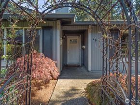 507 S 321st Street Avenue S 4B, Federal Way WA 98003