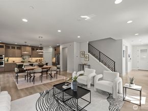 9509 186th Court NE, Redmond WA 98052