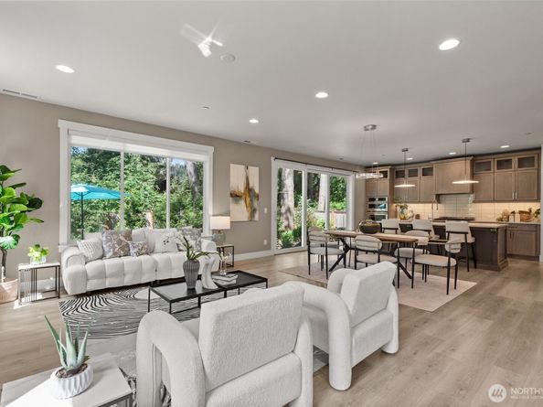 9509 186th Court NE, Redmond WA 98052