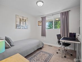 913 92nd Street SE, Everett WA 98208