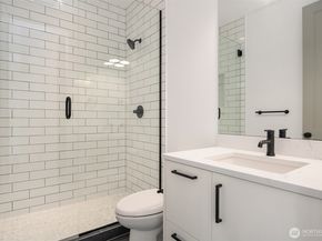 9812 NE 31st Street, Bellevue WA 98004