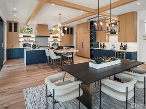 9812 NE 31st Street, Bellevue WA 98004