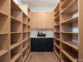 9812 NE 31st Street, Bellevue WA 98004
