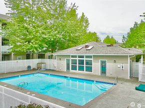 801 Rainier Avenue N A203, Renton WA 98057