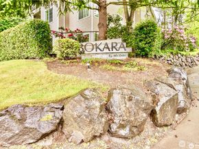 801 Rainier Avenue N A203, Renton WA 98057