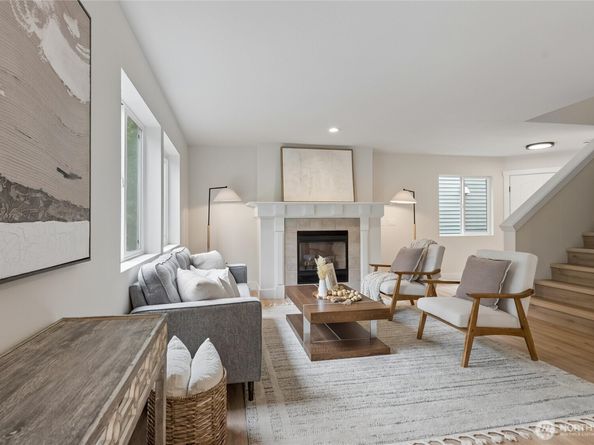 9237 NE 173rd Place, Bothell WA 98011
