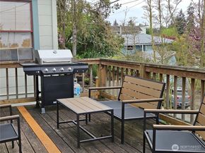 2615 47th Avenue SW, Seattle WA 98116