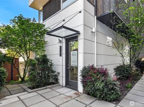 4153 California Avenue SW, Seattle WA 98116