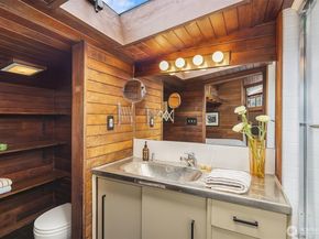 3130 Portage Bay Place E C, Seattle WA 98102