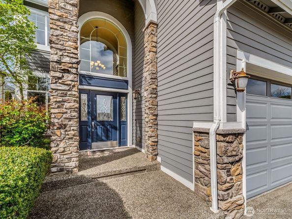 3915 214th Street SE, Bothell WA 98021