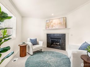 3915 214th Street SE, Bothell WA 98021