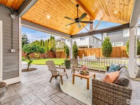 3915 214th Street SE, Bothell WA 98021