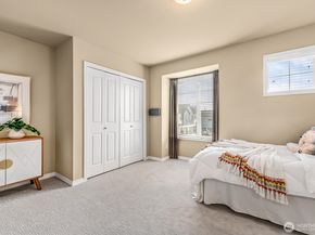 3915 214th Street SE, Bothell WA 98021
