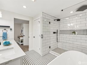 17728 161st Avenue SE, Renton WA 98058