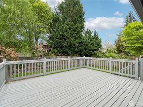 17728 161st Avenue SE, Renton WA 98058