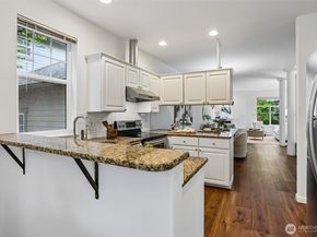 9834 NE 130th Place, Kirkland WA 98034