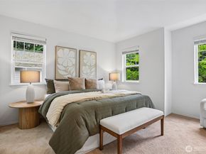 9834 NE 130th Place, Kirkland WA 98034