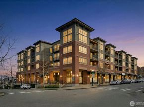 1880 25th Avenue NE 413, Issaquah WA 98029