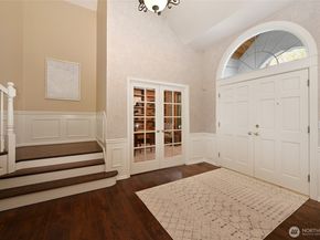 2636 259th Court SE, Sammamish WA 98075