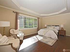 2636 259th Court SE, Sammamish WA 98075