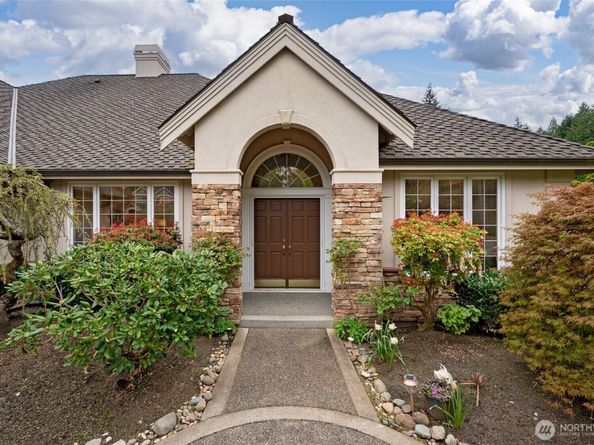 2636 259th Court SE, Sammamish WA 98075