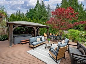 2636 259th Court SE, Sammamish WA 98075