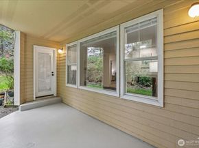 5300 Harbour Pointe Boulevard 306H, Mukilteo WA 98275