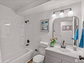 5300 Harbour Pointe Boulevard 306H, Mukilteo WA 98275
