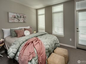 170 Harbor Sq Loop NE A411, Bainbridge Island WA 98110