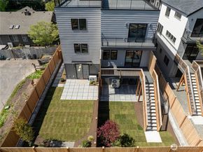 13540 39th Avenue NE B, Seattle WA 98125