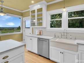 110 Smith Street, Seattle WA 98109