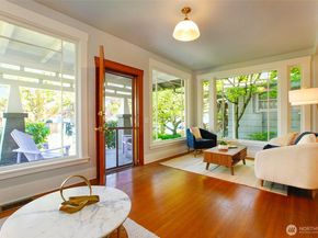 6525 23rd Avenue NE, Seattle WA 98115