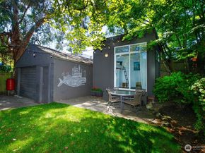6525 23rd Avenue NE, Seattle WA 98115