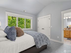 5370 228th Avenue SE, Issaquah WA 98029