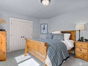 5370 228th Avenue SE, Issaquah WA 98029