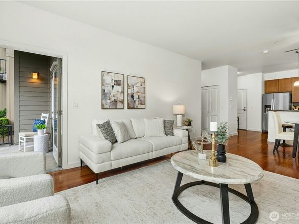 150 102nd Avenue SE 105, Bellevue WA 98004
