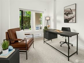 150 102nd Avenue SE 105, Bellevue WA 98004