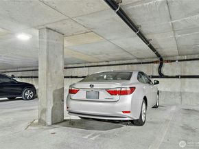 150 102nd Avenue SE 105, Bellevue WA 98004
