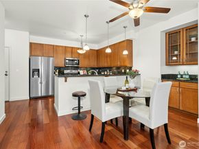 150 102nd Avenue SE 105, Bellevue WA 98004