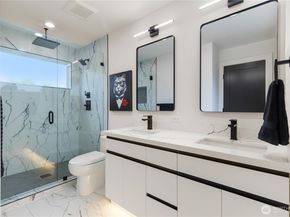 12032 Hiram Place NE, Seattle WA 98125