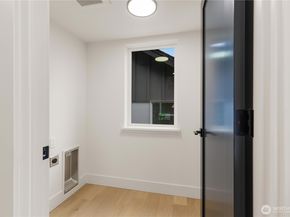 12032 Hiram Place NE, Seattle WA 98125
