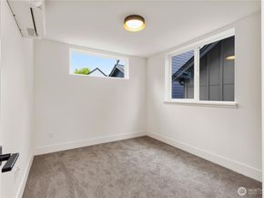 12032 Hiram Place NE, Seattle WA 98125
