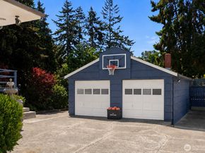 707 W Bertona Street, Seattle WA 98119