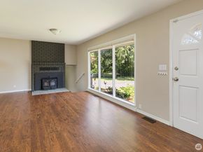 14028 Serene Way, Lynnwood WA 98087