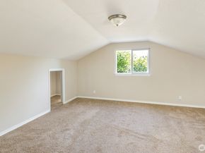 14028 Serene Way, Lynnwood WA 98087