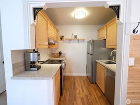 4823 180th Street SW H204, Lynnwood WA 98037