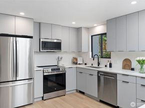 12351 SE 96th Place, Renton WA 98056